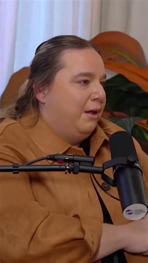 Sara Groves was the first person to go through Public Fertility Care at Northern Health and we couldn’t have been happier when we heard she had welcomed her baby girl, Lola in 2024. Earlier this year, Sara sat down with journalist and television presenter, Rebecca Maddern in an emotional vodcast interview and shared the highs, the lows and the incredible result of her Public Fertility Care journey – the birth of her daughter. Supporting Sara through ovulation induction – a fertility treatment th