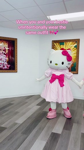 #Twinning with the bestie 💗✨ #hellokitty #mymelody