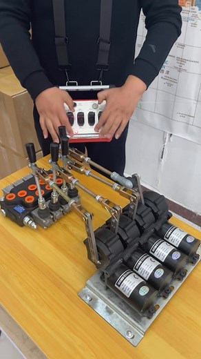 3.4K views | This product is a clutch motor wireless proportional...