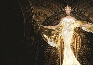 Exclu : la nouvelle campagne Alien Eau Extraordinaire - Elle