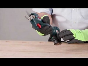 【操作教學】Pro Pruner 12V鋰電果樹剪枝機 | 開機、修剪、關機、校正刀片