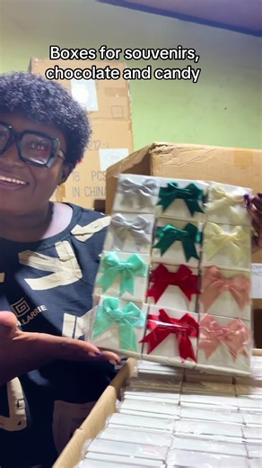 Beautiful Gift Boxes for Souvenirs and Candies