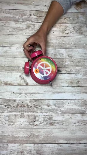 35K views · 1.1K reactions | Christmas Thrifted Alarm Clock Makeover | Creating Through Chaos | Facebook