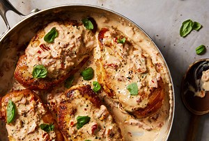 25 Chicken Dinners For Two That'll Razzle *And* Dazzle