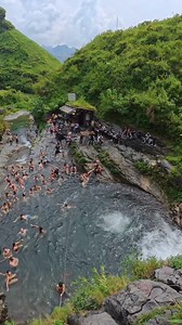 6.5M views · 44K reactions | #awesomeness #waterfallview #enjoythemoment #adventure #Amazingpalace #WaterfallViews #amazingplaces #ExploreNature #waterfalllovers | Beach 4K | Facebook