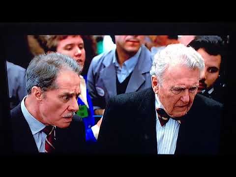 Trading places (1983) Louis Winthrope and valentine they are going to sell.