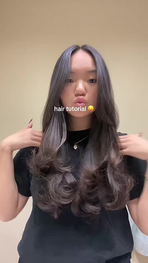 Easy Blowout Hairstyle Tutorial for Gorgeous Hair