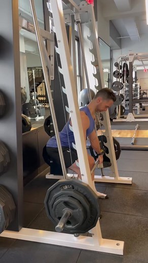 Improve Your Deadlifts with Rack Pulls on a Smith Machine