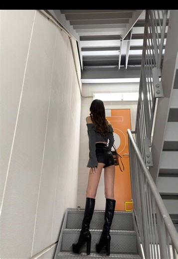 冬のショートパンツコーデ特集｜高身長女子におすすめ