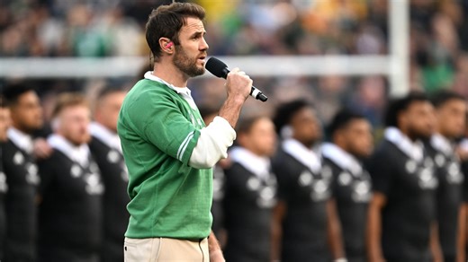 'Incredibly proud' ex-Ireland star pays lovely tribute to Axel Foley in Chicago
