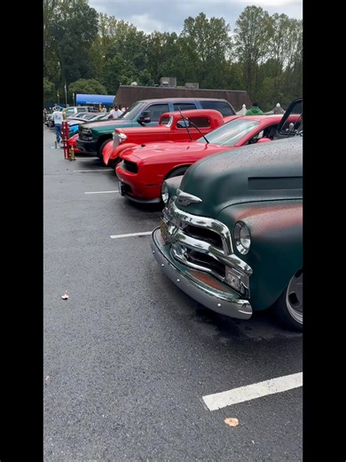 Hotrods for Heroes! 🚗💨 Our 20th Annual Fallen Heroes Memorial Car Show was a tremendous success, with a fantastic turnout! All funds raised will support the upkeep and maintenance of the Fallen Heroes Memorial at FOP Lodge 89. Thank you to everyone who participated and donated! | Prince George's County Police Department