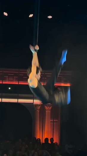 We love bringing in guest performers to surprise and delight our audiences. @colejayme_ is an incredible emerging artist from San Francisco. He started training as a kid in the city at the @circuscenter and then auditioned for the National Circus School in Montréal Canada. @ecolenationaledecirquemtl Cole is one of the first recipients of our Raphael Cruz Scholarship Fund. And @the7fingers hope to bring him back to Dear San Francisco when he graduates. Video by: @_daniela_blancas_ | Club Fugazi