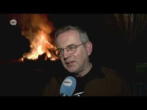 Wommersom continues to honor the tradition of burning Christmas trees this year