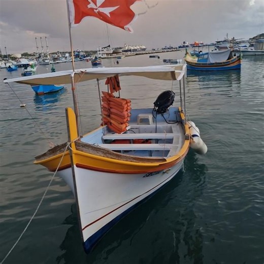 Marsaxlokk Harbour walk part 2. #walking #harbour #holiday
