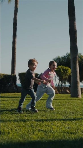Discover a family escape shaped around you at Columbia Beach Resort.