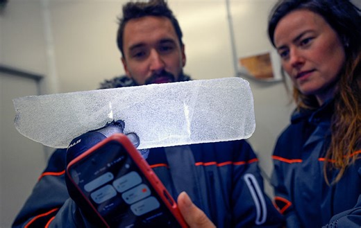 New executive order puts all grants under political control