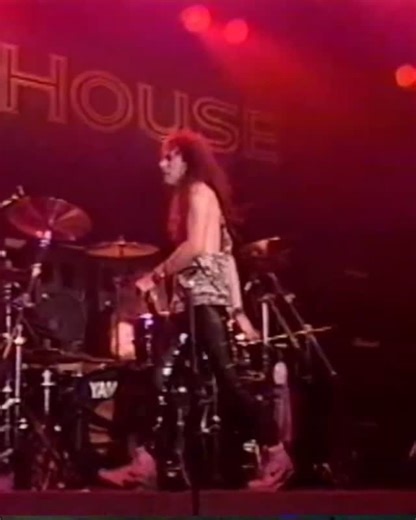☆Heavy Metal Lover♡ on Instagram: "♡Firehouse♡ - Rock On The Radio (Live 1991).❤️‍🔥🎶🎸 #firehouseband #hardrock #hairmetal #glammetal #90smusic"