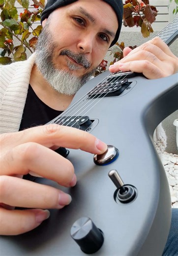 Learn to Play Scar Tissue on the Nova Go Guitar