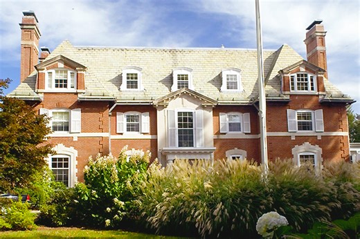 Governor’s residence to open for annual holiday open house in Hartford