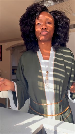 I raided my mom’s wardrobe and got a dress from Saudi Arabia📿. How do I look? | Korra Obidi