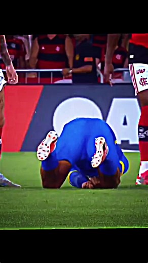 Convulsão de jogador do Sampaio Corrêa durante jogo contra Flamengo