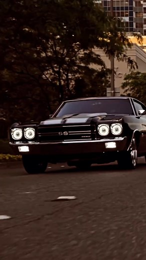 Classic muscle, timeless soul. 1970 Chevelle hits different. 😤💥 | Classic American Cars