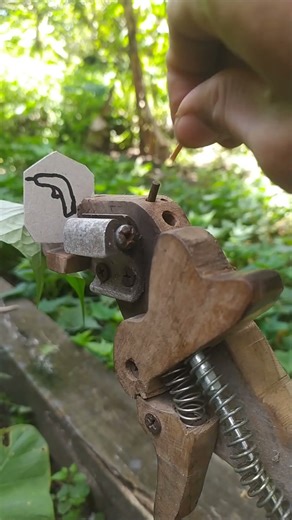 Slingshot with Drill Drawing