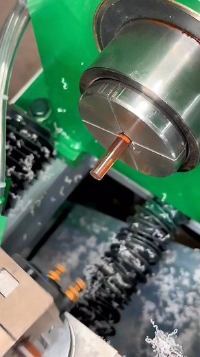 Metalworking Process: Shaping Metal with a Lathe