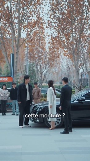 Regarde https://hr.reelhunter.online/5199937018756362240 Continue l’histoire ici Télécharge l’application "HoneyReels" Cherche "1163fr" et regarde la série complète ✨! Après son retour au manoir des Dubois, Flynn Dubois a été accusé à tort et piégé par le Faux Jeune Maître. Ces calomnies ont provoqué le dégoût de ses parents et de ses quatre sœurs aînées à son égard, qui se sont apprêtés à le renier. Cependant, alors qu'ils s'apprêtent à le chasser, les membres de la famille découvrent avec stup