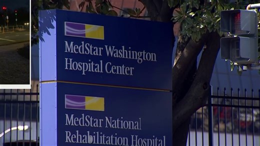Nurses at Medstar Washington protest over fair wage and work conditions