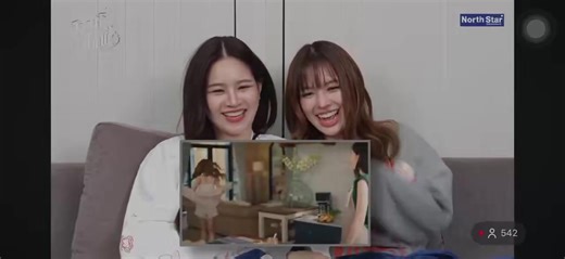 အဆိုးလေးက သူ့ကိုယ်သူပြန်ကြည့်ပြီး ရှက်နေတာကွာ 🥺 #MimPanthita #Mimu #Applemim