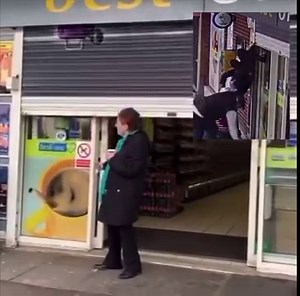 7.3M views · 149K reactions | You Raise Me Up.. 藍 | Real london graffiti | Facebook