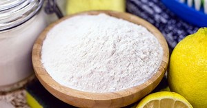 Three ways to use bicarb soda to remove bad odours from the home