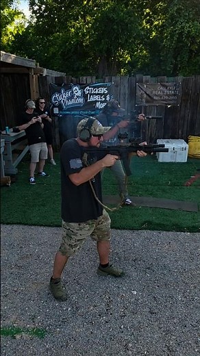 Suppressed CMMG Banshee 9mm vs Daniel Defense M4 — Who Finishes First? #shorts