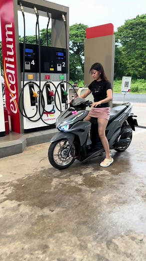 Exploring Cambodia: The Click Project Experience