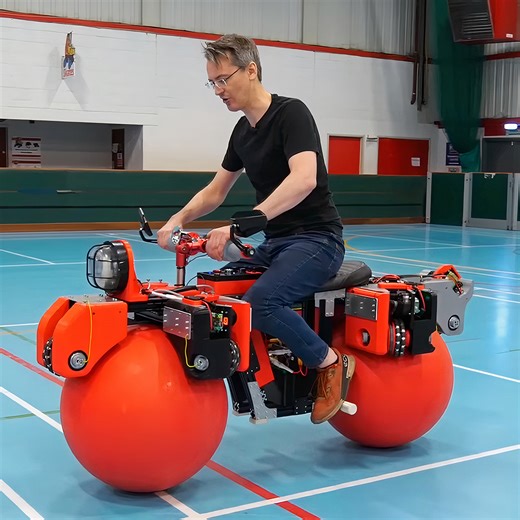 Inventor Builds Innovative Omnidirectional Ball-Wheeled Bike That Seemingly Glides Everywhere