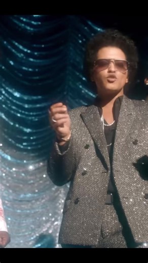 Bruno Mars - Fly ft Kodak Black, Gucci Mane