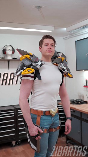 24K views · 356 reactions | Shoulder armor done!凉 Animatronics, LEDs...