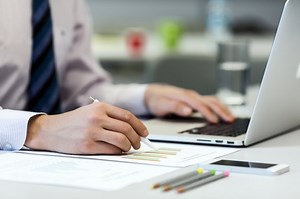 How to Use a Shared Variable in a Crystal Report | Techwalla