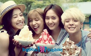 【Hello哔哔扒】热点短资讯-f(x)新歌《All Mine》发布 夺五大音源榜首