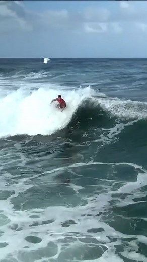 A non-priority interference has been given to Jack Robinson. His second counting wave will be zeroed. Watch the Vivo #RioPro live on worldsurfleague.com. Corona | World Surf League