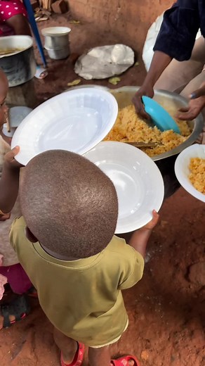 Feeding Hungry African Kids: Cooking for Hope and Love