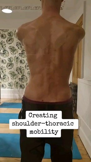 Here is a snippet of some rehab thoracic work. A normal thoracic arm raise should be around 14 degrees. I calculate this by minusing the C7/T1 from T12/L1 measurement. "Without assessing, we are guessing"- Paul Chek To get your spine measured Dm your email and phone number for details. #pilatesmanchester #PilatesStHelens #chekpractitioner | North West Pilates & Yoga Centre