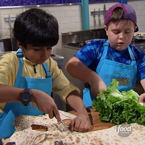 3.1M views · 1.6K shares | Kids helping kids in the kitchen  See more adorable #ChoppedJunior moments when the Champions tournament continues, tonight @ 8|7c! | Food Network | Facebook