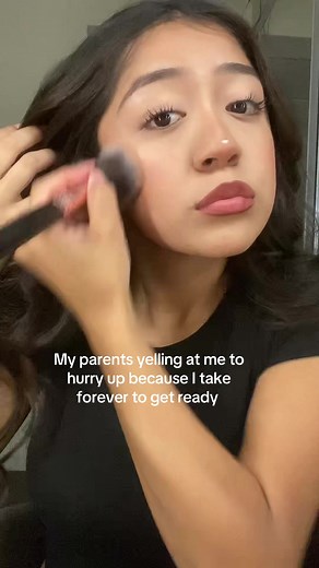 Quick Makeup Transitions - Time Flies 💄