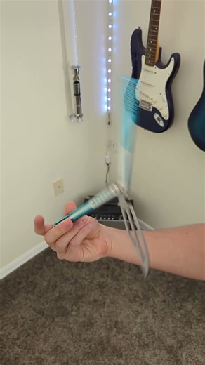 Infinity Ladder Switch Slow Motion - Balisong Tricks