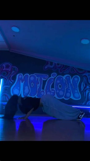 Тгк: VibesDancee📞 #танцы #ульянатанцы #севастополь | dance