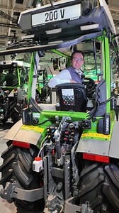 The Fendt 200 Vario – continuously variable since 2009! 💡 ✔ Compact power for every task ✔ Smart Farming ready: guidance, Section Control & more ✔ Retrofit solutions for extra flexibility (Extra Valves, CLEAR-Wiper) Want to learn more? Visit us at AGRITECHNICA, Hall 20! #LeadersDriveFendt #Fendt #Fendt200Vario #AGRITECHNICA2025 | Fendt