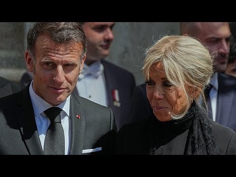 Emmanuel Macron met with Pope Leo XIV at the Vatican to discuss global tensions.