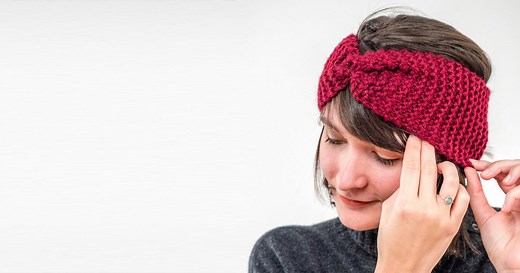 Tricoter un bandeau : 4 tutoriels faciles à faire